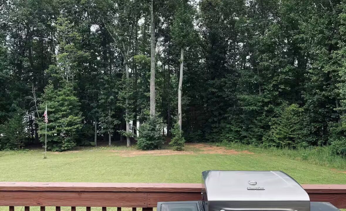Photo of Outdoor in Roxboro