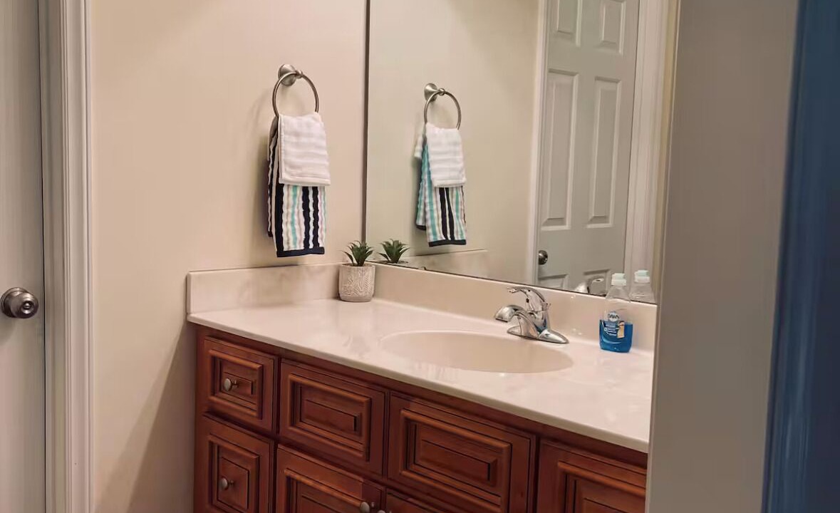 Photo of Bathroom in Roxboro