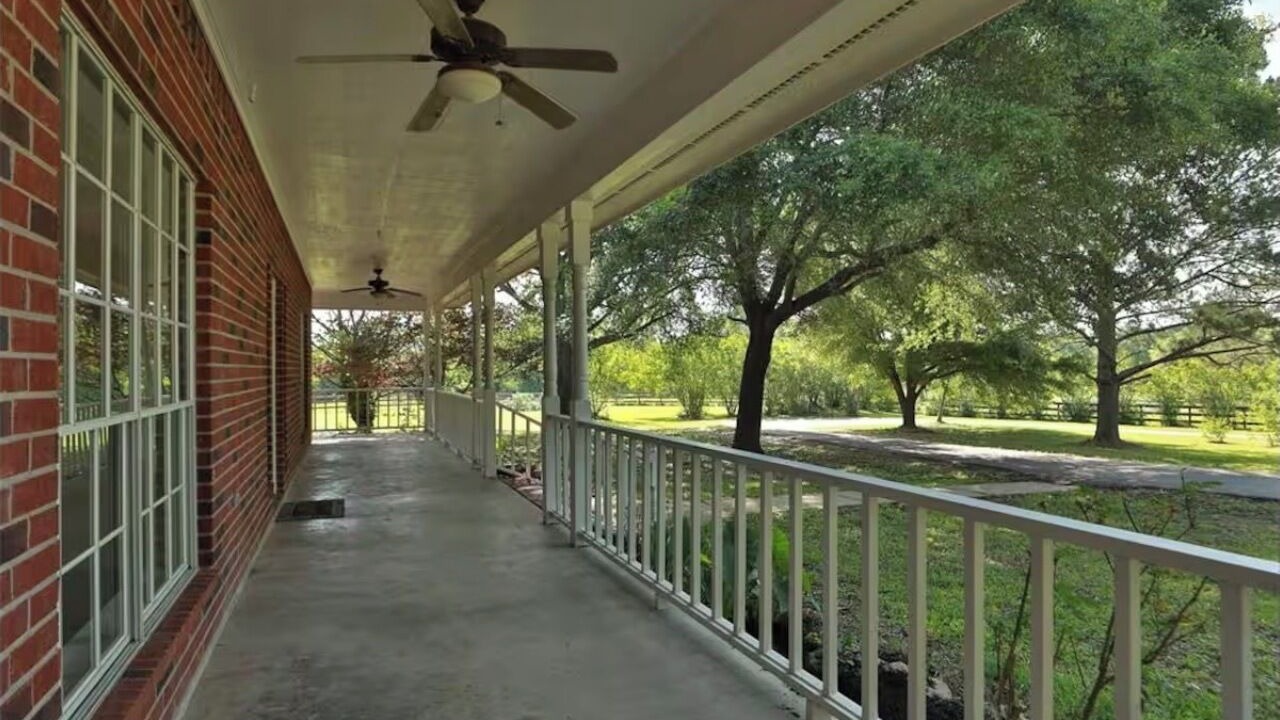 Photo of Patio Balcony in Waller County