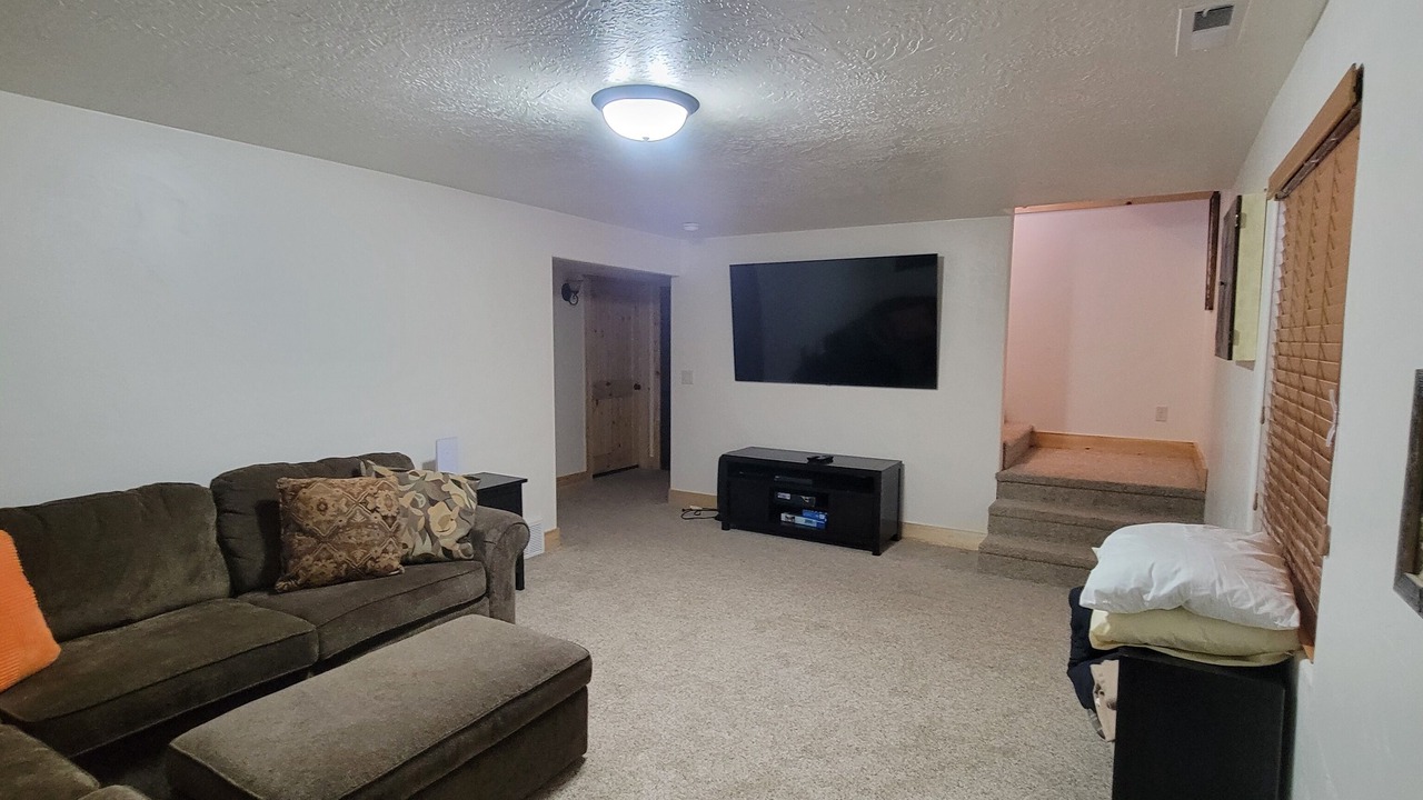 Photo of Livingroom in Beaver