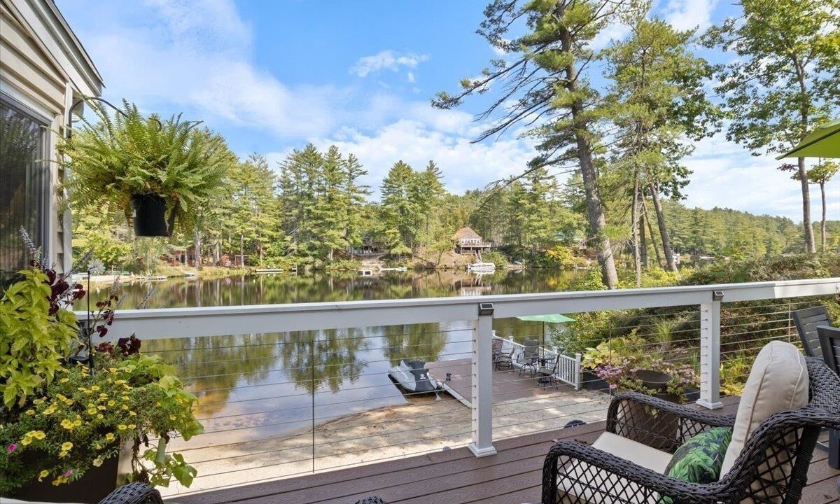 Photo of Outdoor in East Wakefield