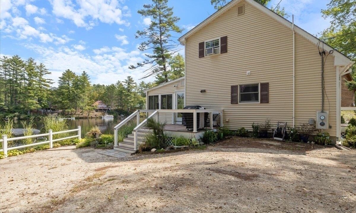 Photo of Outdoor in East Wakefield