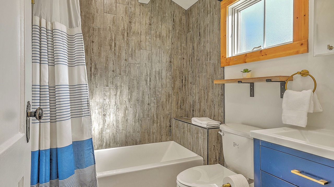 Photo of Bathroom in Johnson City