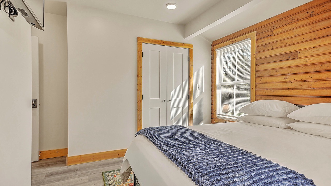 Photo of Bedroom in Johnson City