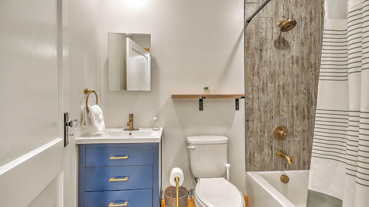 Photo of Bathroom in Johnson City