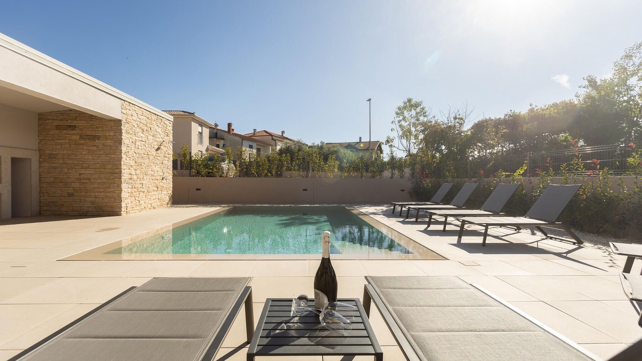 Photo of Outdoor in Finida
