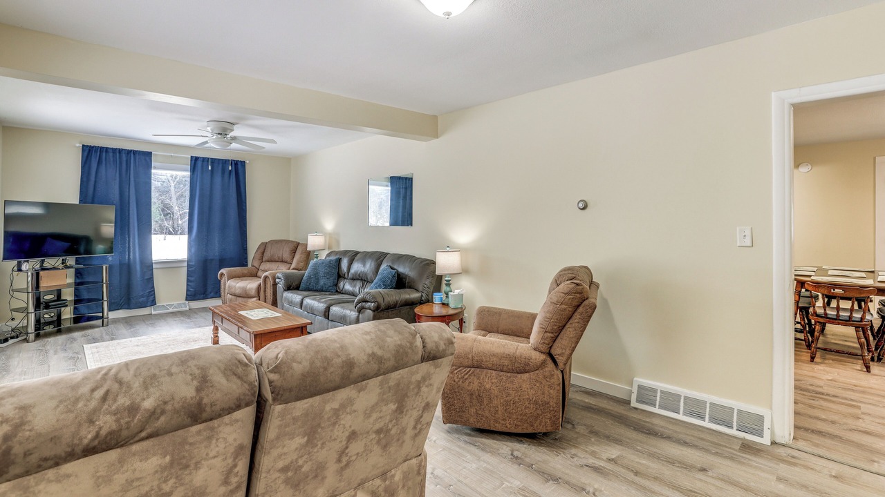 Photo of Livingroom in Bear Lake