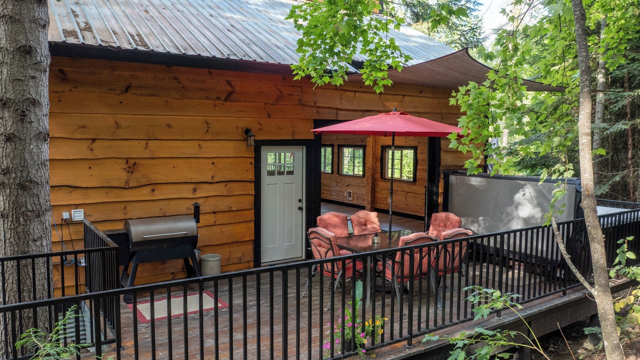 Photo of Patio Balcony in Priest River