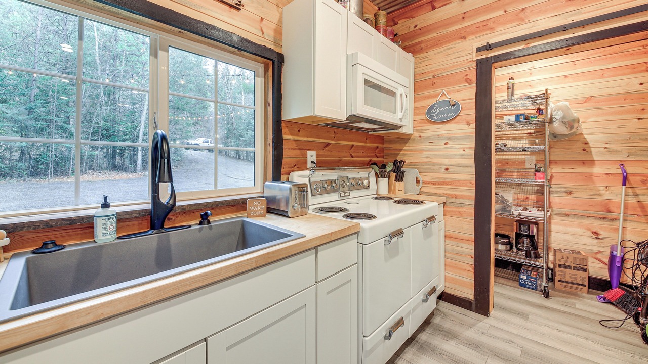 Photo of Kitchen in Priest River