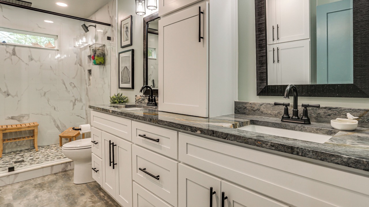 Photo of Bathroom in Pottsboro