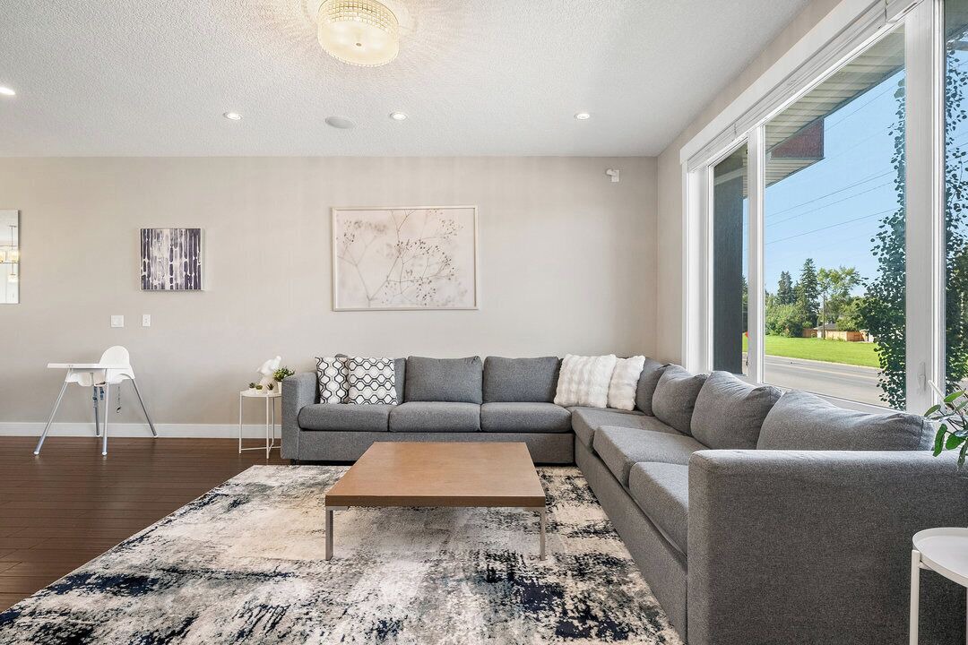 Photo of Livingroom in Southwest Calgary
