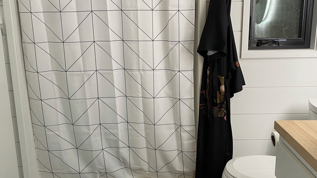 Photo of Bathroom in Wellpinit