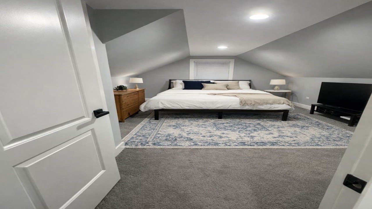 Photo of Bedroom in Calumet Heights