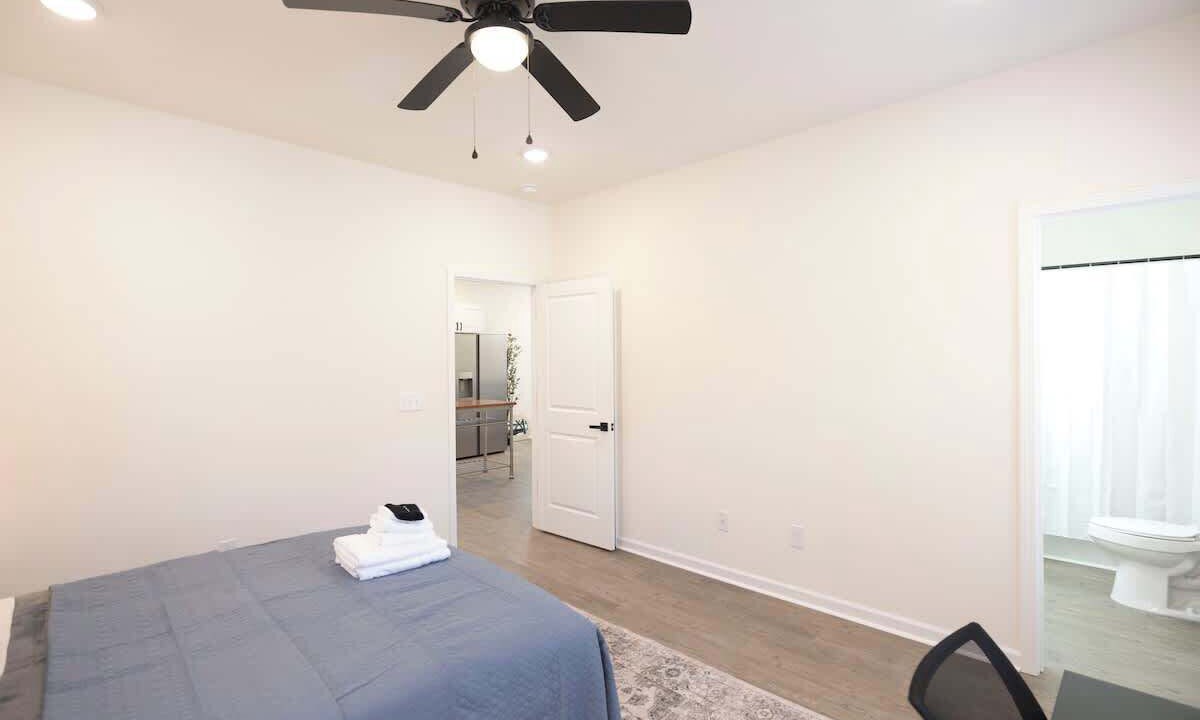 Photo of Bedroom in Glen Raven