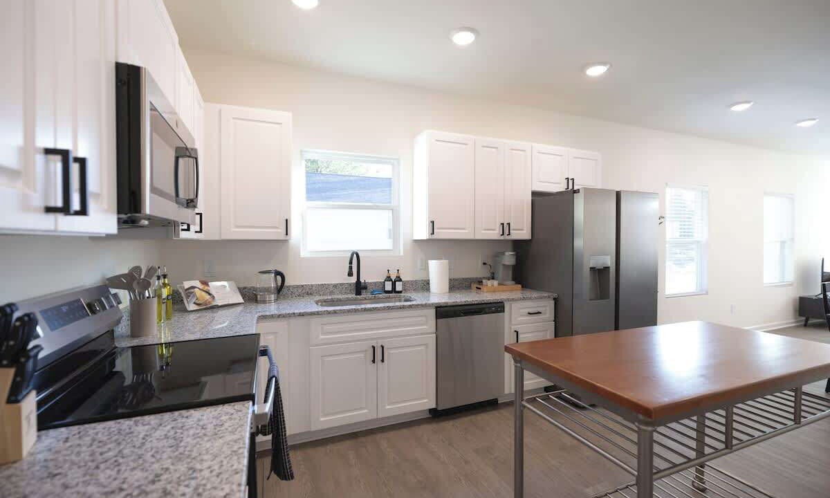 Photo of Kitchen in Glen Raven