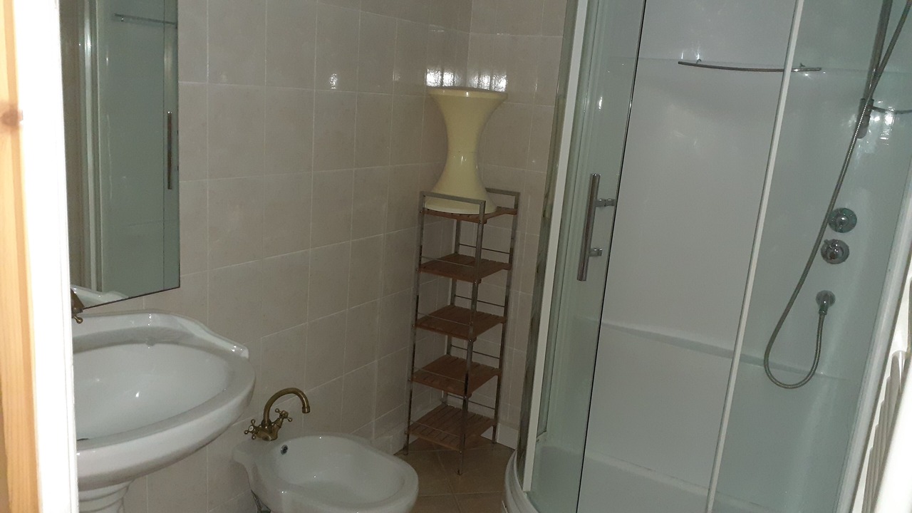 Photo of Bathroom in Glatigny