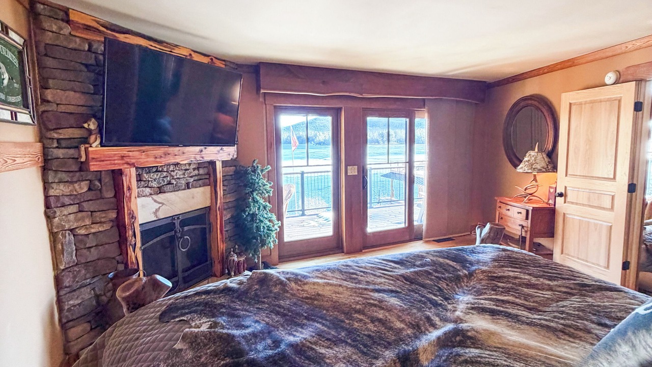 Photo of Bedroom in Bolton Landing