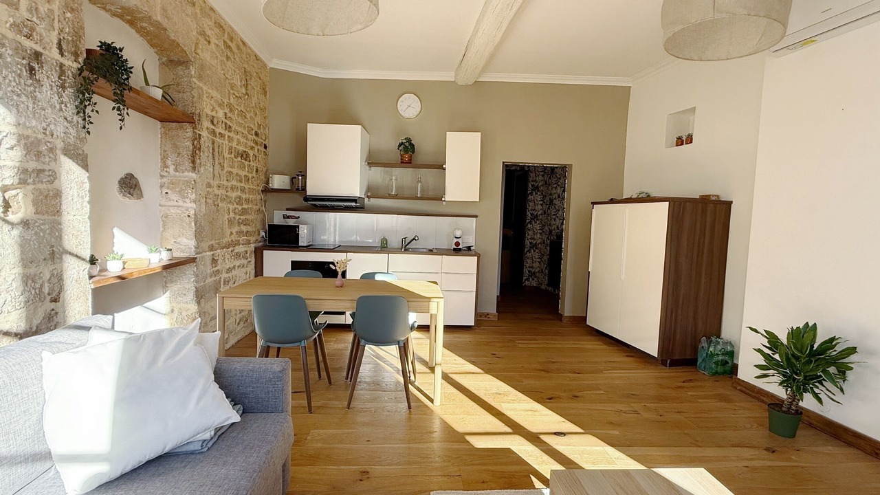 Photo of Livingroom in Quartier Administrations