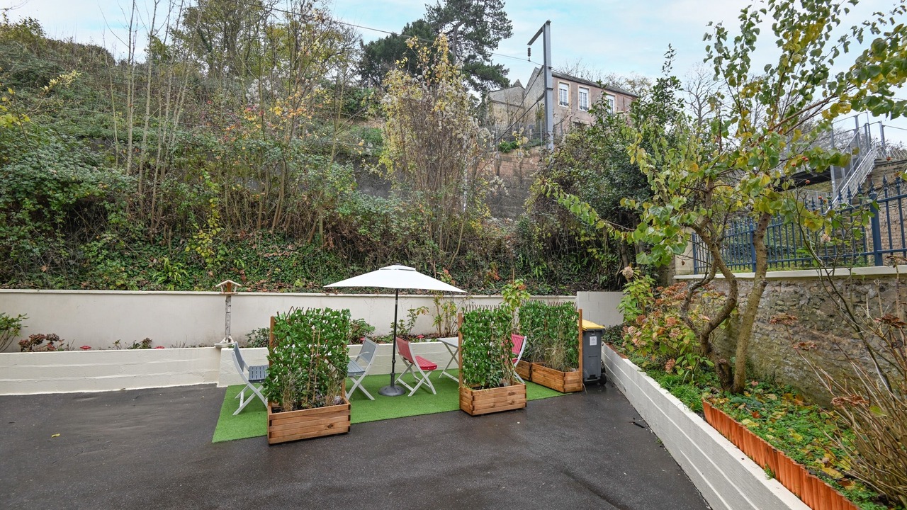 Photo of Patio Balcony in Le Bas Vaucelles