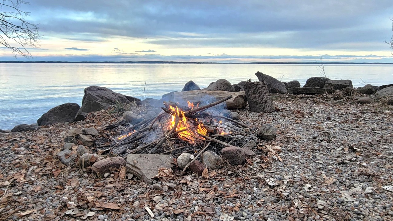 Photo of Others in Howe Island