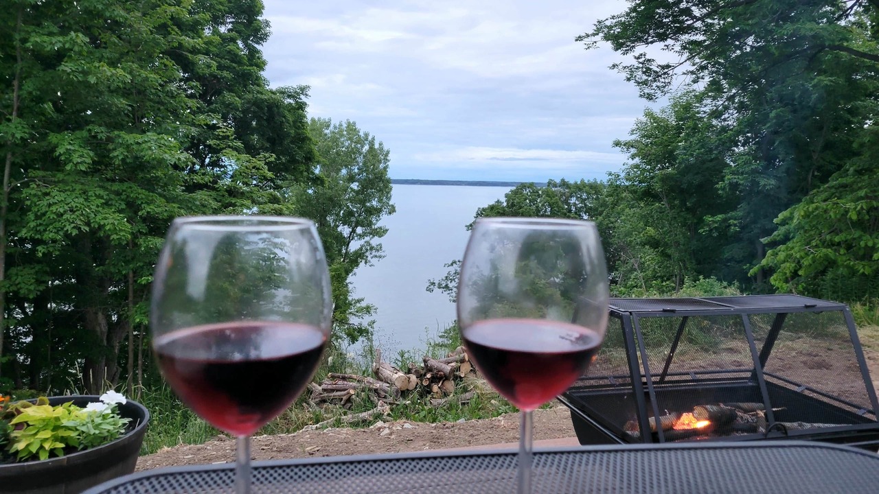 Photo of Others in Howe Island