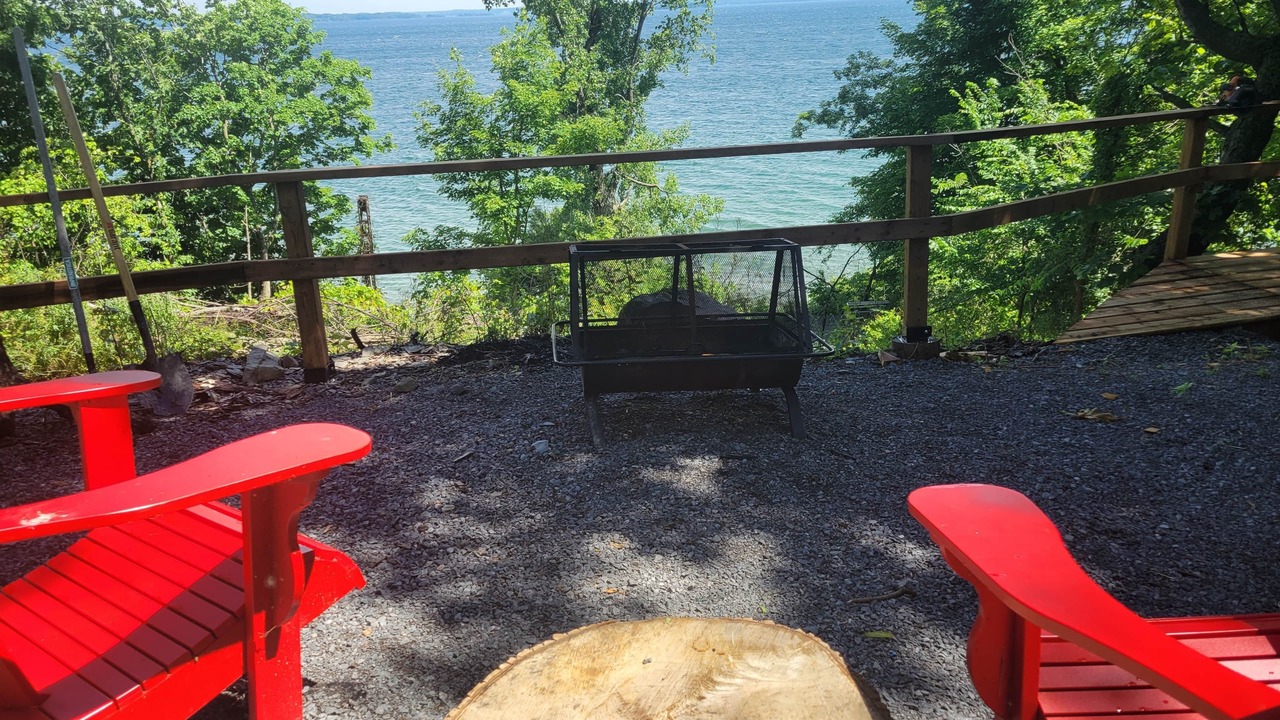Photo of Others in Howe Island