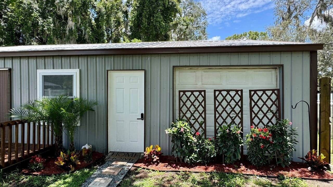 Photo of Outdoor in Moon Lake Estates