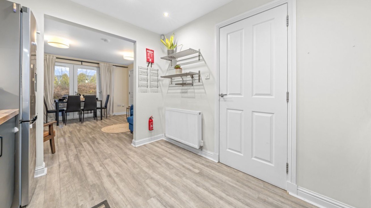 Photo of Others in East End