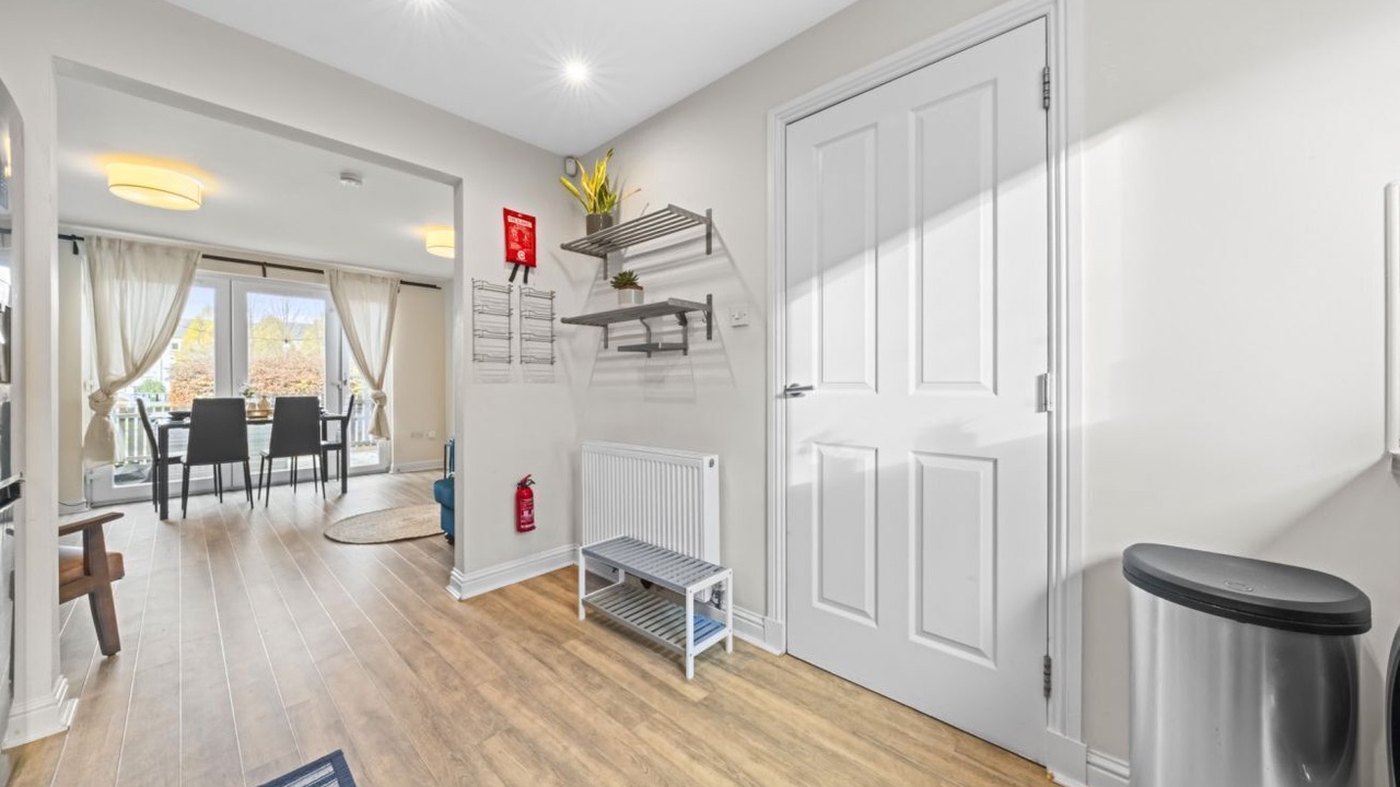 Photo of Others in East End