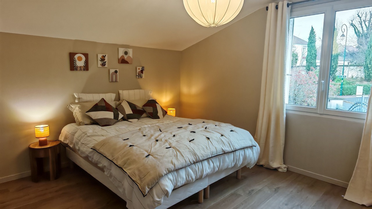Photo of Bedroom in Sucy-en-Brie
