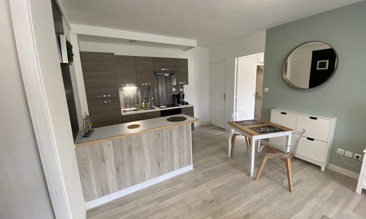 Photo of Kitchen in Fontaine Lestang-Bagatelle-Papus-Tabar-Bordelongue