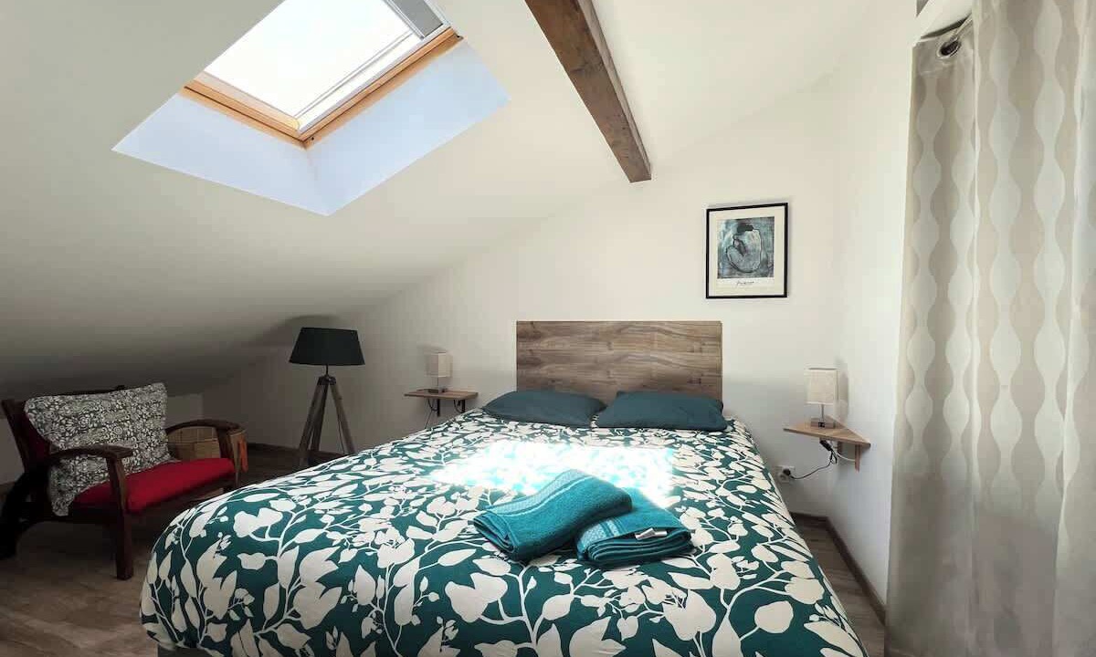 Photo of Bedroom in Bonnefoy-Roseraie-Gramont