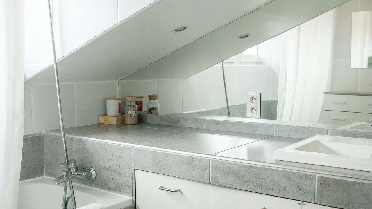 Photo of Bathroom in Capitole