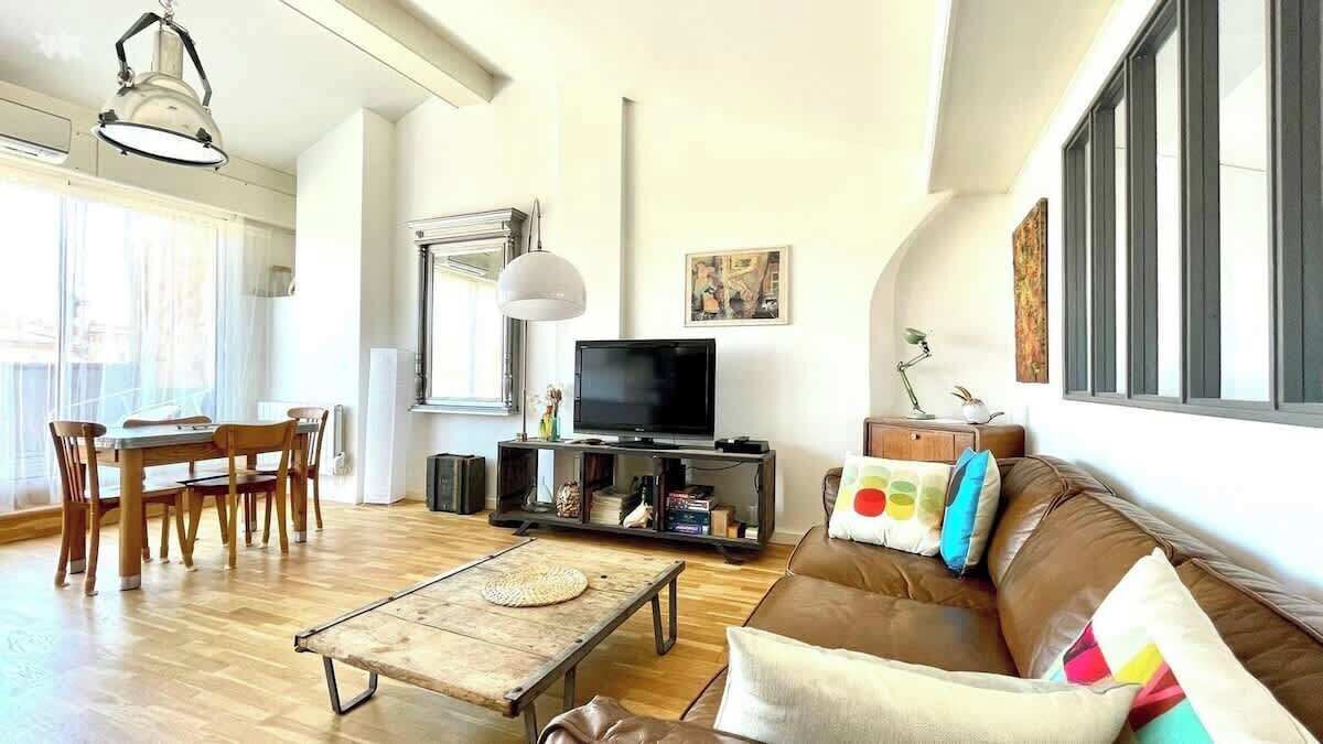 Photo of Livingroom in Capitole