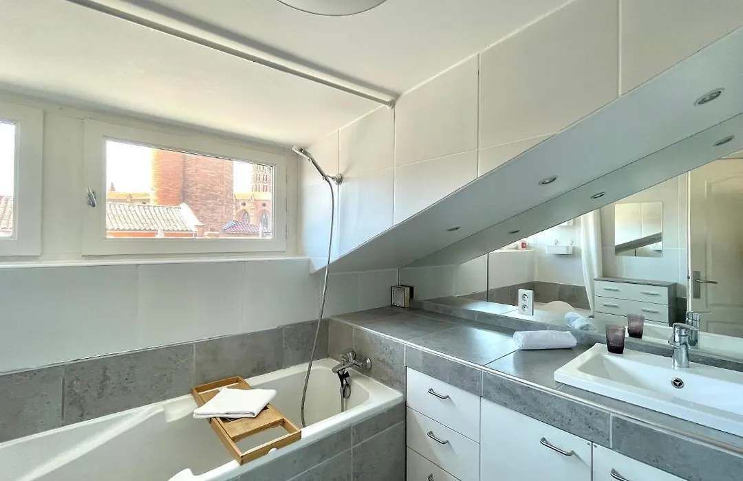 Photo of Bathroom in Capitole