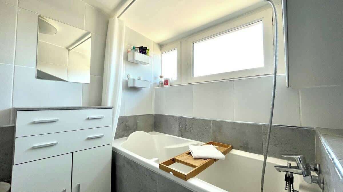 Photo of Bathroom in Capitole