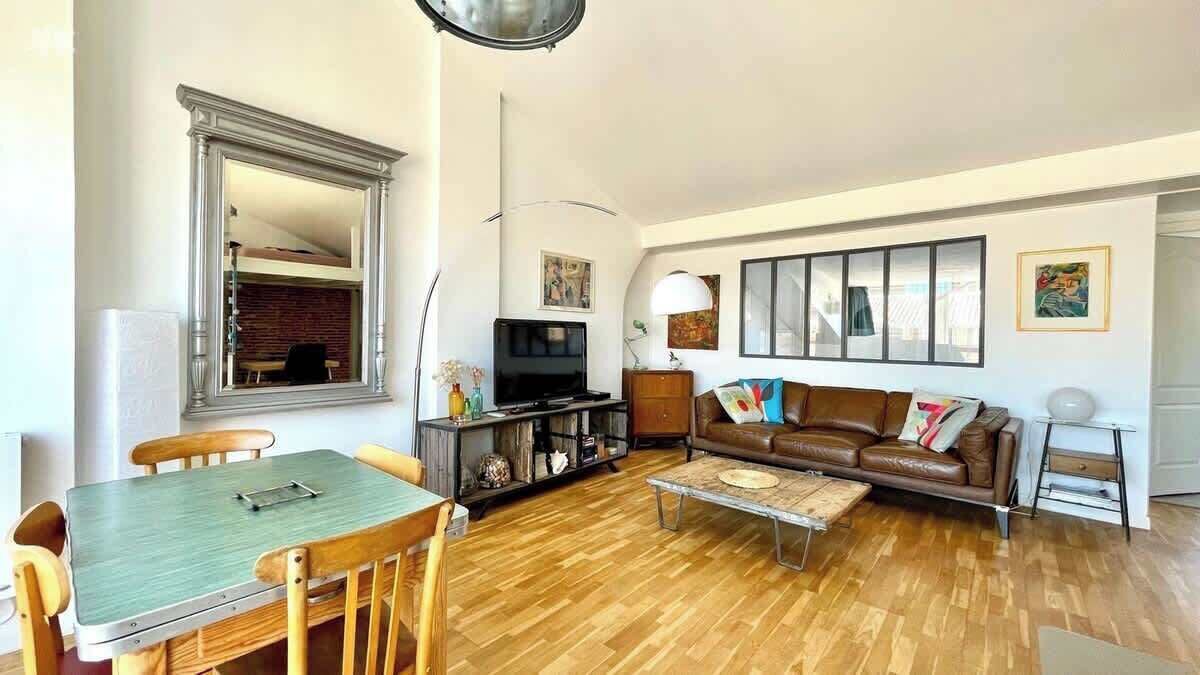 Photo of Livingroom in Capitole