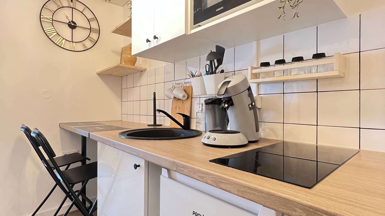 Photo of Kitchen in Fontaine-Bayonne-Cartoucherie