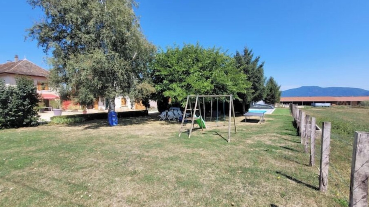 Photo of Others in Corbelin