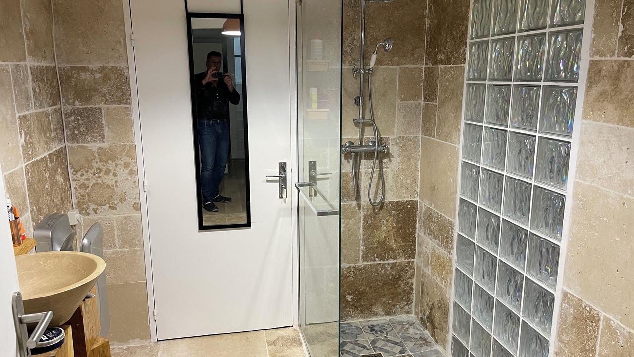 Photo of Bathroom in Deuil-la-Barre