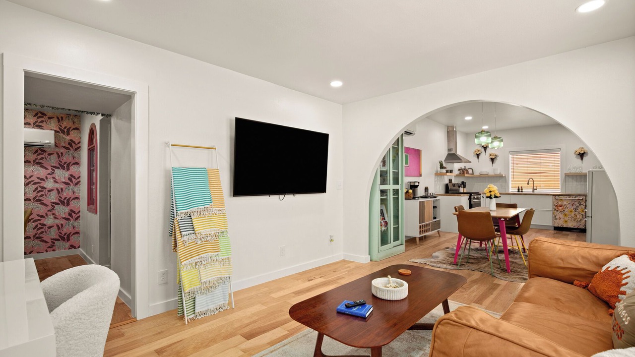 Photo of Livingroom in Holly