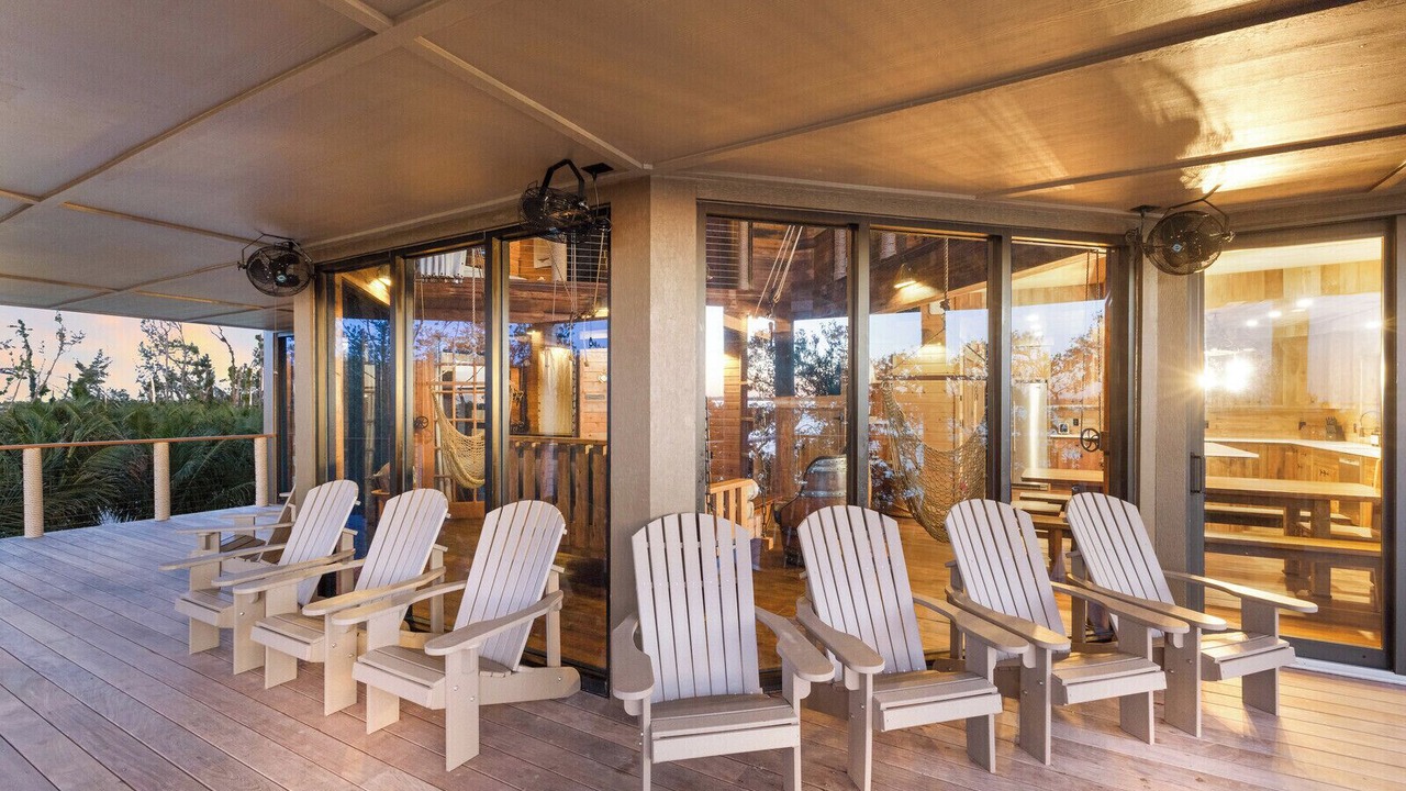 Photo of Patio Balcony in Whitney Beach
