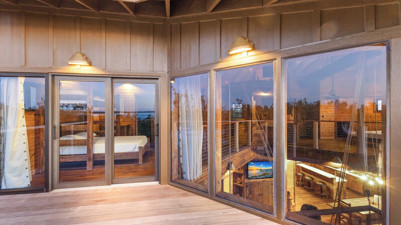 Photo of Bedroom in Whitney Beach