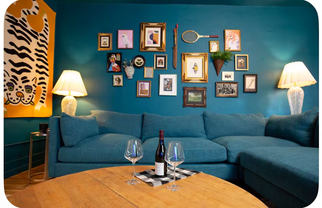 Photo of Livingroom in Alton