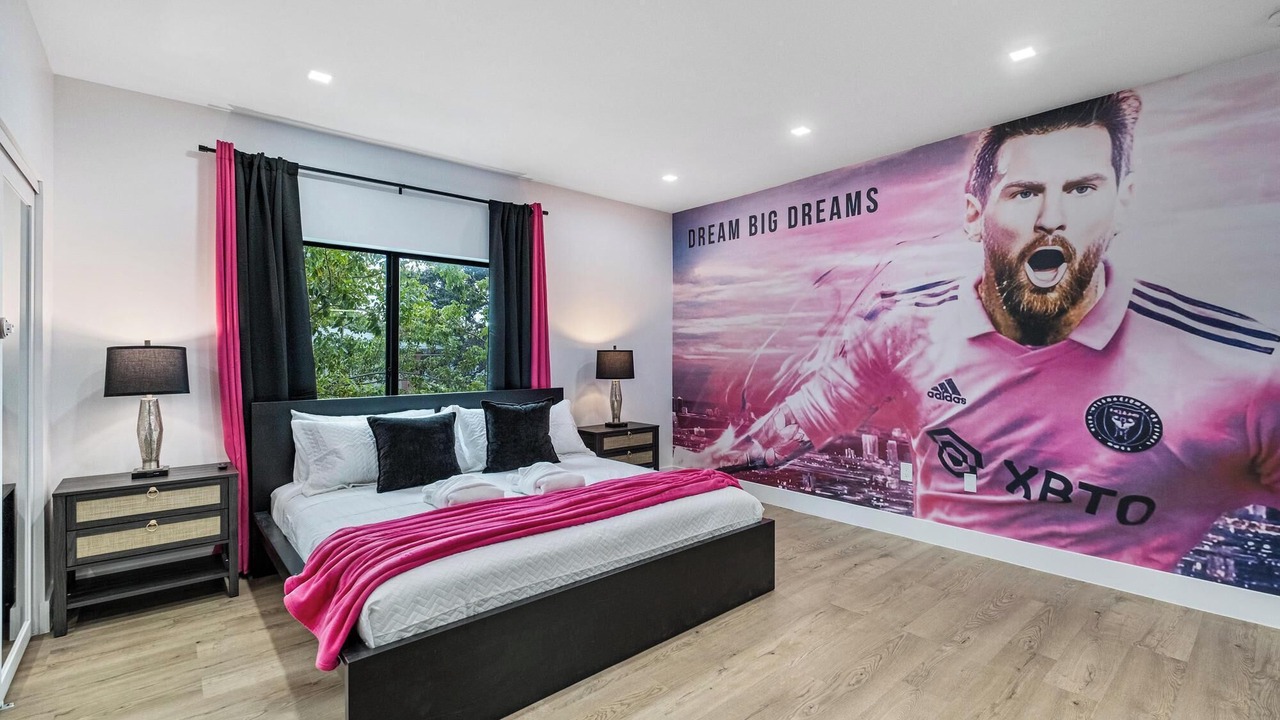 Photo of Bedroom in Allapattah