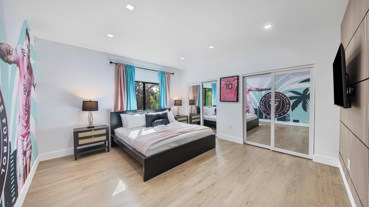 Photo of Bedroom in Allapattah