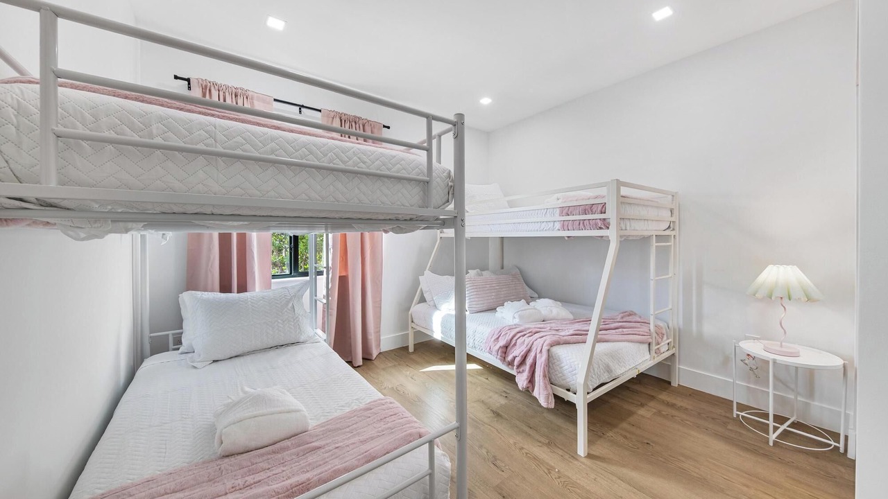 Photo of Bedroom in Allapattah