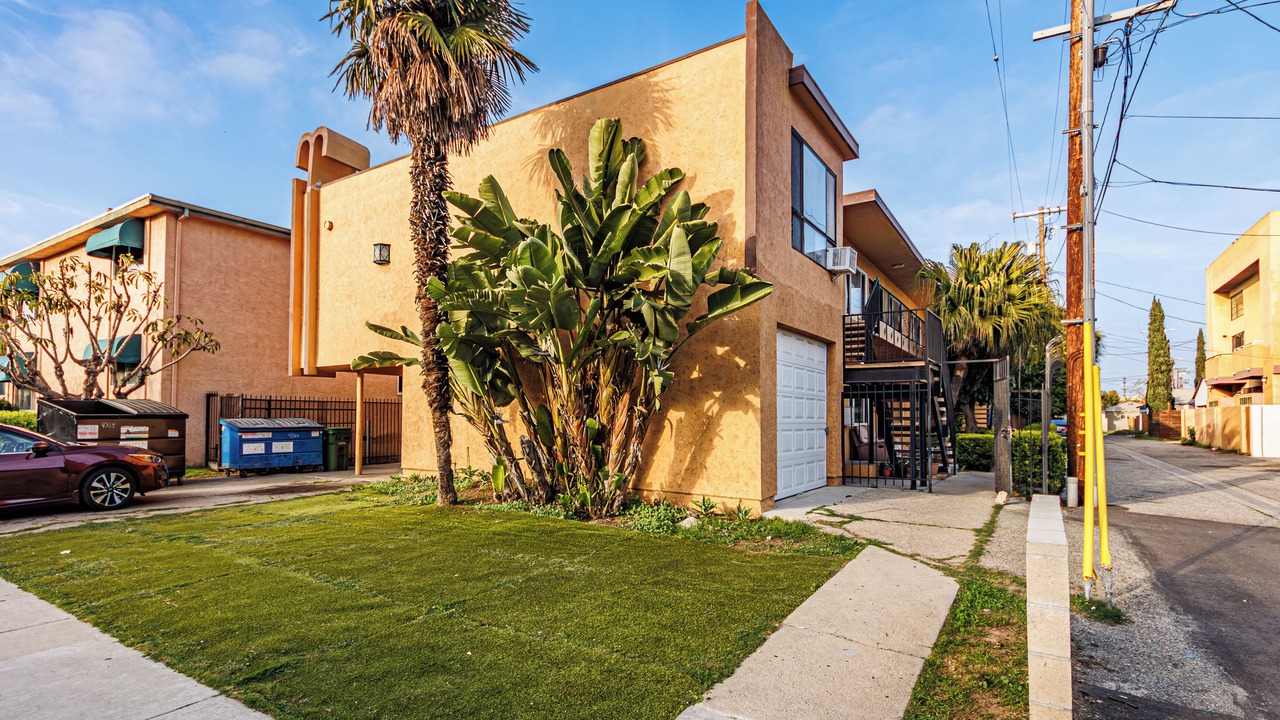 Photo of Outdoor in Del Rey