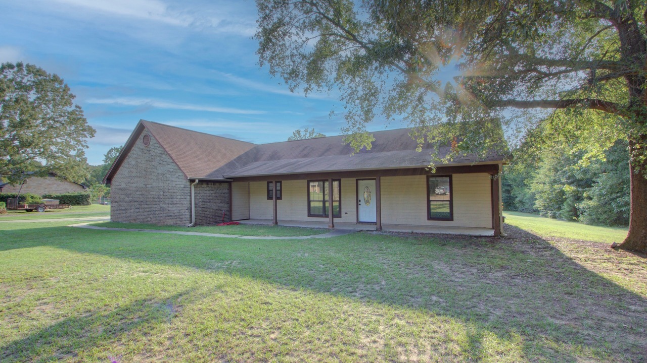 Photo of Outdoor in Redlick
