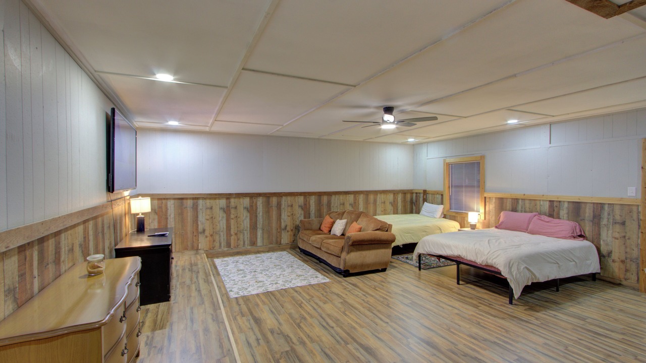 Photo of Bedroom in Redlick